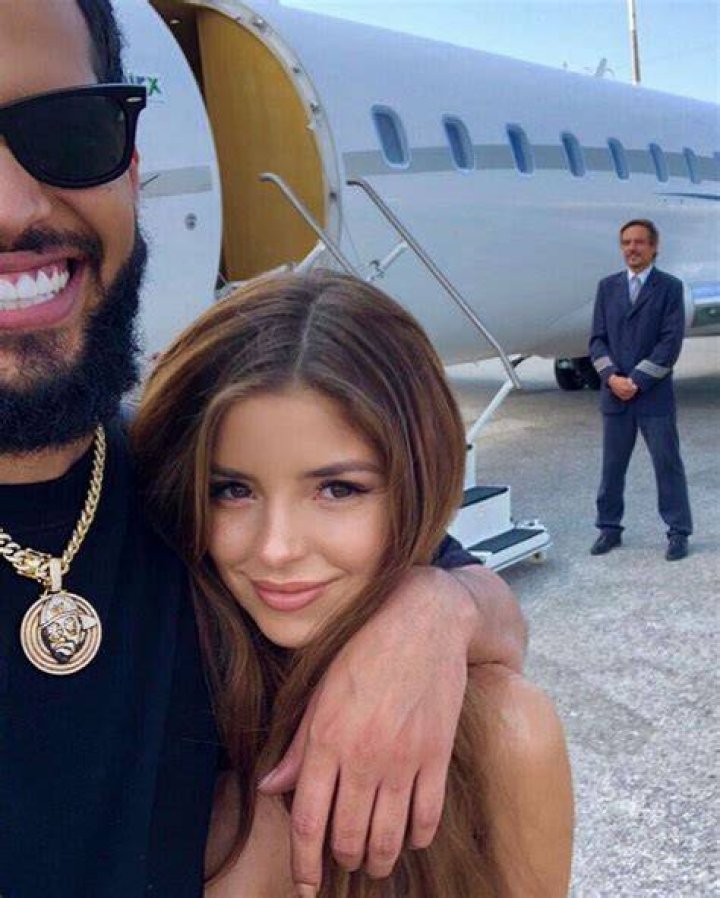 Chris Martinez, Demi posting in her saucy picture of hers in bikini on her Instagram right after the breakup with the caption "Thinking of You".