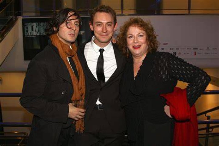Pam Ferris Relationship status(Husband)